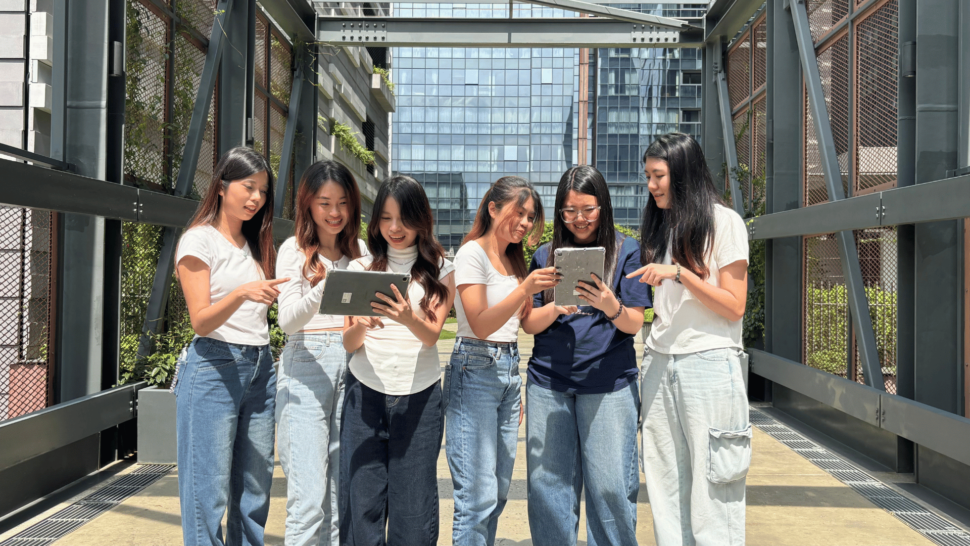 shakalakaa's Services